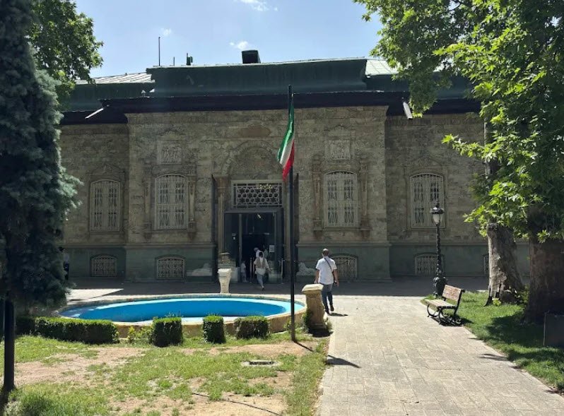 Green Museum Palace, Iran
